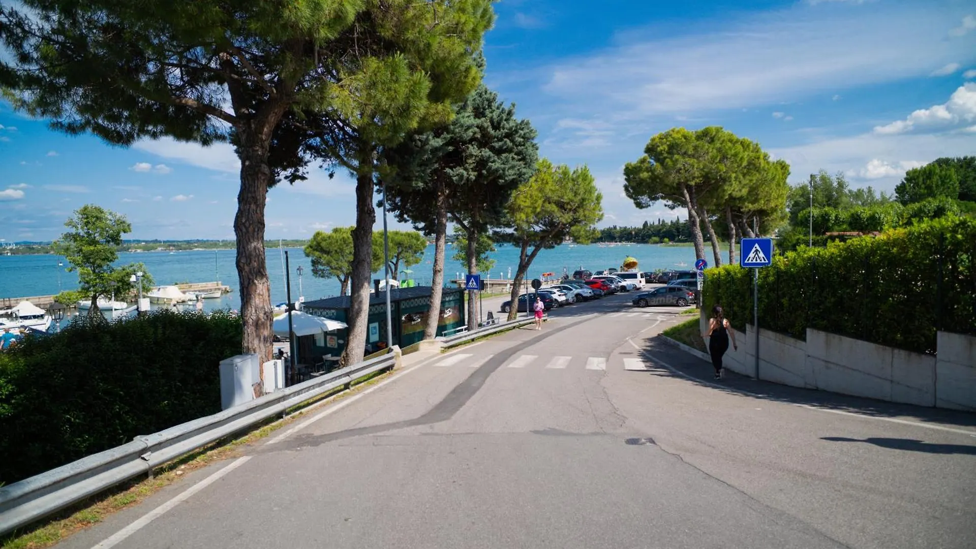 Bergamini 23 Apartments & Rooms Peschiera del Garda