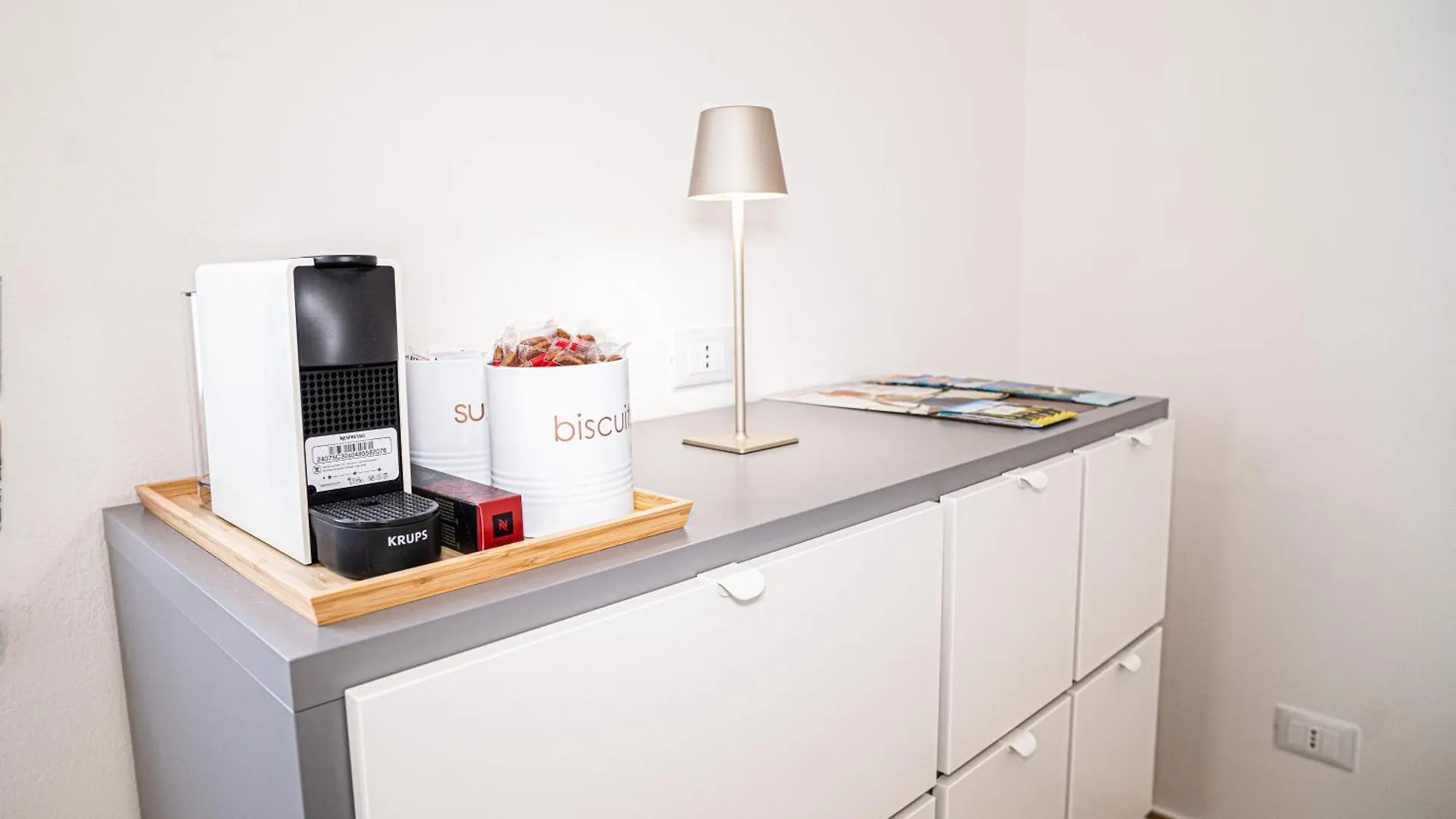 Bergamini 23 Apartments & Rooms Peschiera del Garda 0*,